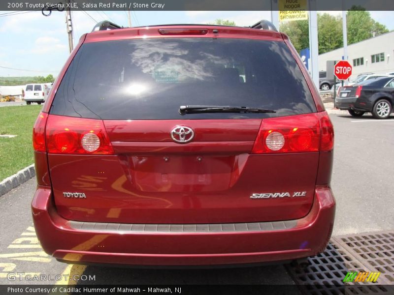 Salsa Red Pearl / Stone Gray 2006 Toyota Sienna XLE