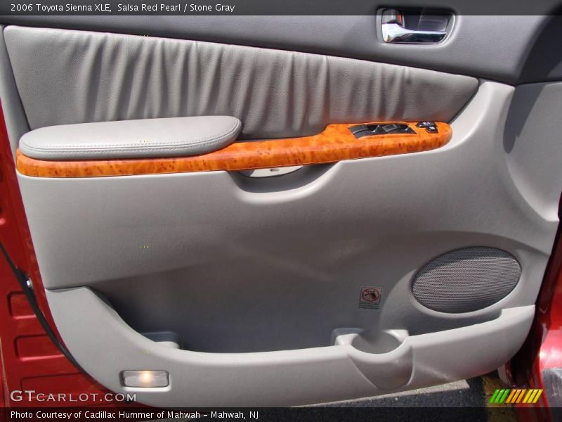 Salsa Red Pearl / Stone Gray 2006 Toyota Sienna XLE