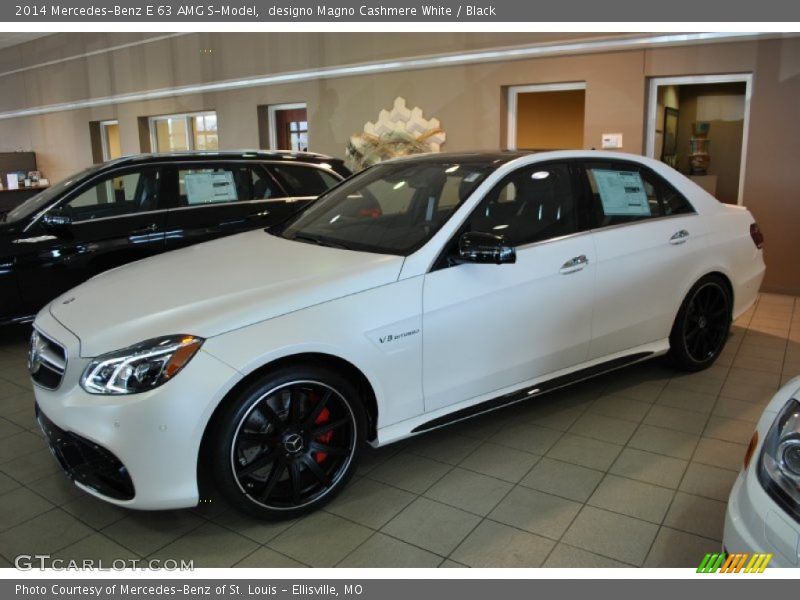 Front 3/4 View of 2014 E 63 AMG S-Model