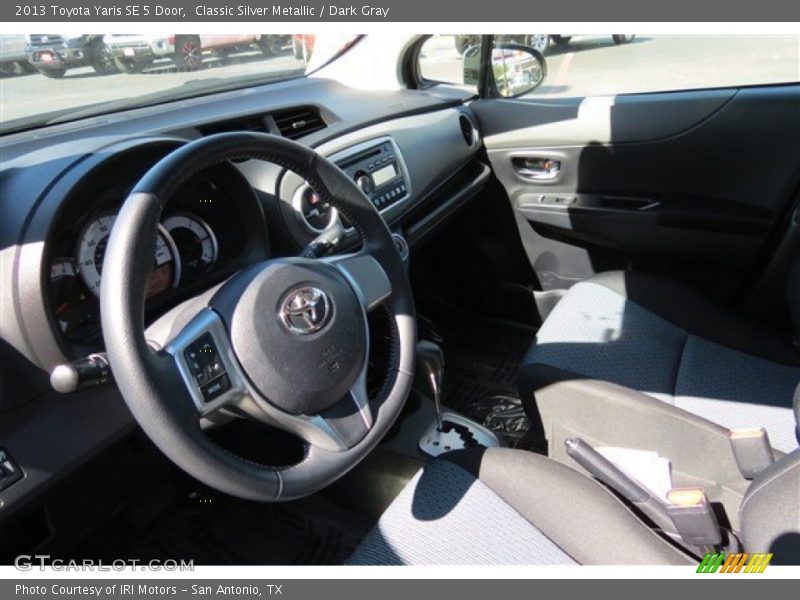 Classic Silver Metallic / Dark Gray 2013 Toyota Yaris SE 5 Door