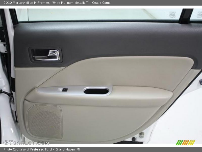 White Platinum Metallic Tri-Coat / Camel 2010 Mercury Milan I4 Premier