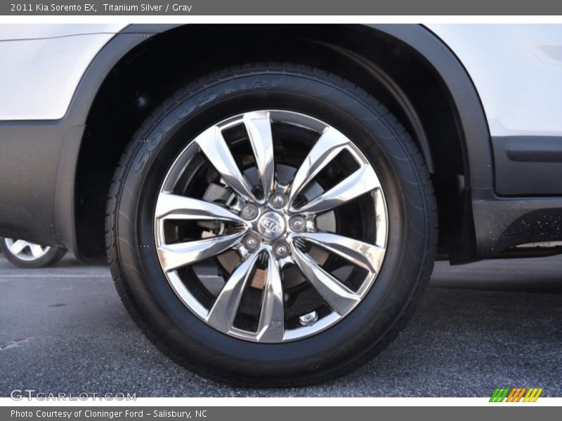 Titanium Silver / Gray 2011 Kia Sorento EX