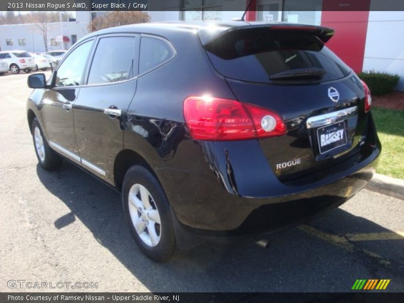 Super Black / Gray 2013 Nissan Rogue S AWD