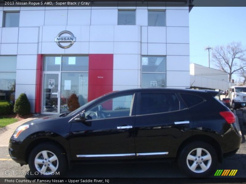 Super Black / Gray 2013 Nissan Rogue S AWD