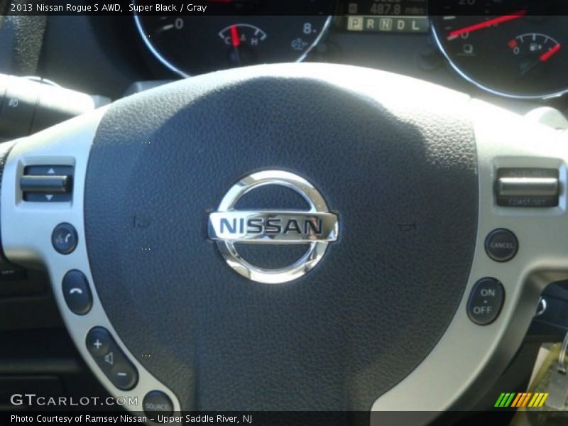 Super Black / Gray 2013 Nissan Rogue S AWD