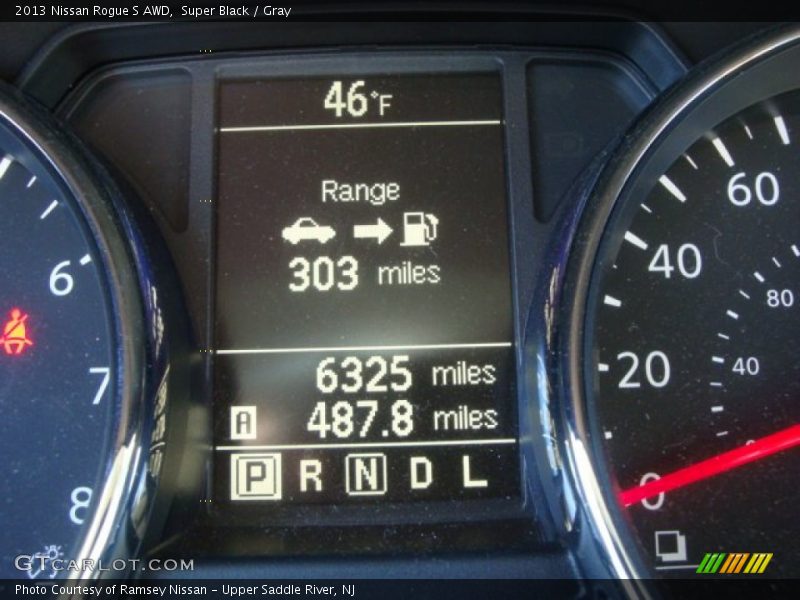 Super Black / Gray 2013 Nissan Rogue S AWD