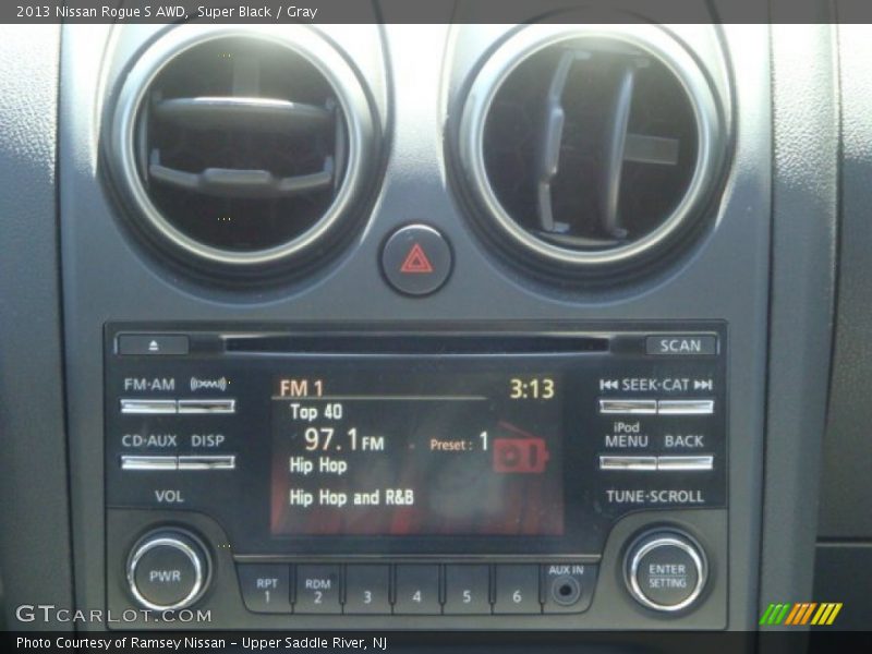 Super Black / Gray 2013 Nissan Rogue S AWD