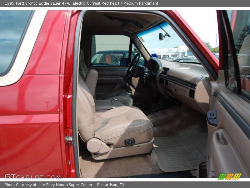 Electric Current Red Pearl / Medium Parchment 1995 Ford Bronco Eddie Bauer 4x4
