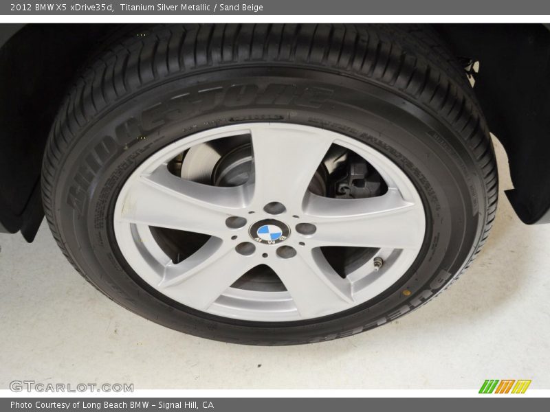 Titanium Silver Metallic / Sand Beige 2012 BMW X5 xDrive35d