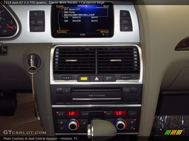 Glacier White Metallic / Cardamom Beige 2014 Audi Q7 3.0 TFSI quattro
