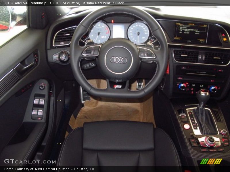 Dashboard of 2014 S4 Premium plus 3.0 TFSI quattro