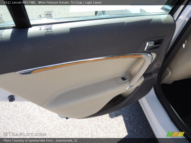 White Platinum Metallic Tri-Coat / Light Camel 2012 Lincoln MKZ FWD