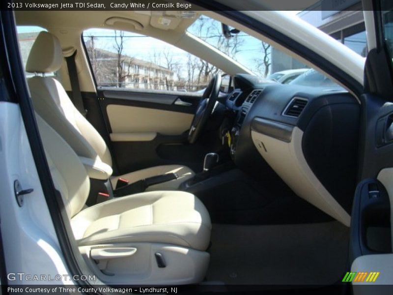Candy White / Cornsilk Beige 2013 Volkswagen Jetta TDI Sedan