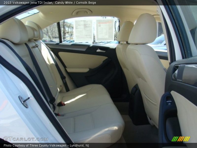 Candy White / Cornsilk Beige 2013 Volkswagen Jetta TDI Sedan