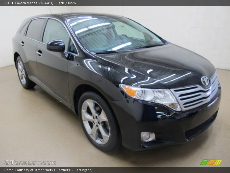 Black / Ivory 2011 Toyota Venza V6 AWD