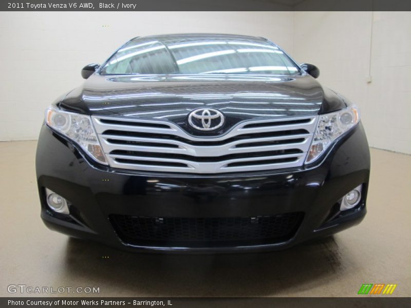 Black / Ivory 2011 Toyota Venza V6 AWD