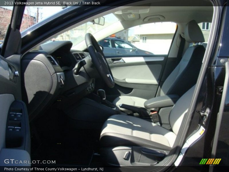 Black Uni / Titan Black 2013 Volkswagen Jetta Hybrid SE