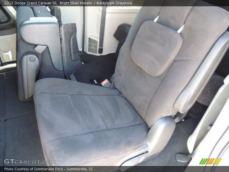 Bright Silver Metallic / Black/Light Graystone 2012 Dodge Grand Caravan SE