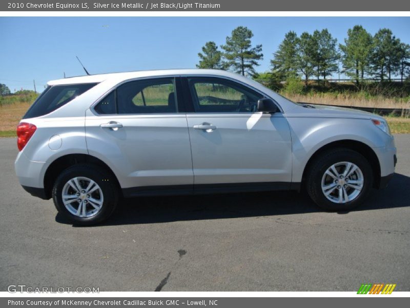 Silver Ice Metallic / Jet Black/Light Titanium 2010 Chevrolet Equinox LS
