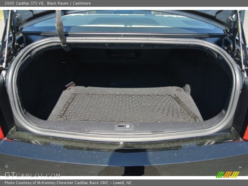 Black Raven / Cashmere 2005 Cadillac STS V8