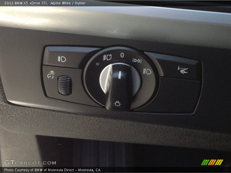 Alpine White / Oyster 2013 BMW X5 xDrive 35i