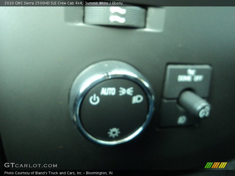 Summit White / Ebony 2010 GMC Sierra 2500HD SLE Crew Cab 4x4