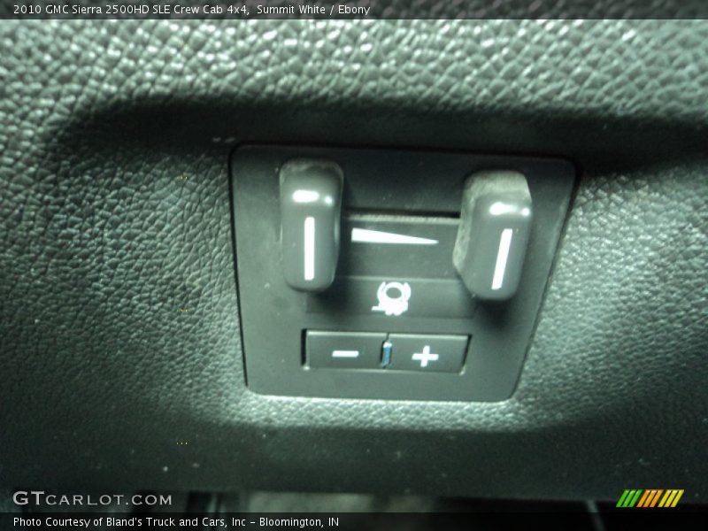 Summit White / Ebony 2010 GMC Sierra 2500HD SLE Crew Cab 4x4