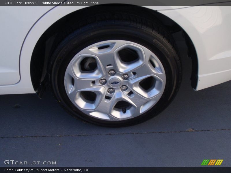 White Suede / Medium Light Stone 2010 Ford Fusion SE
