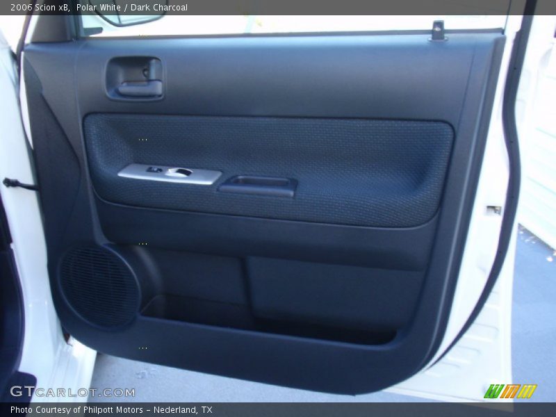 Polar White / Dark Charcoal 2006 Scion xB