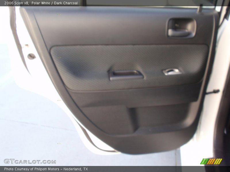 Polar White / Dark Charcoal 2006 Scion xB