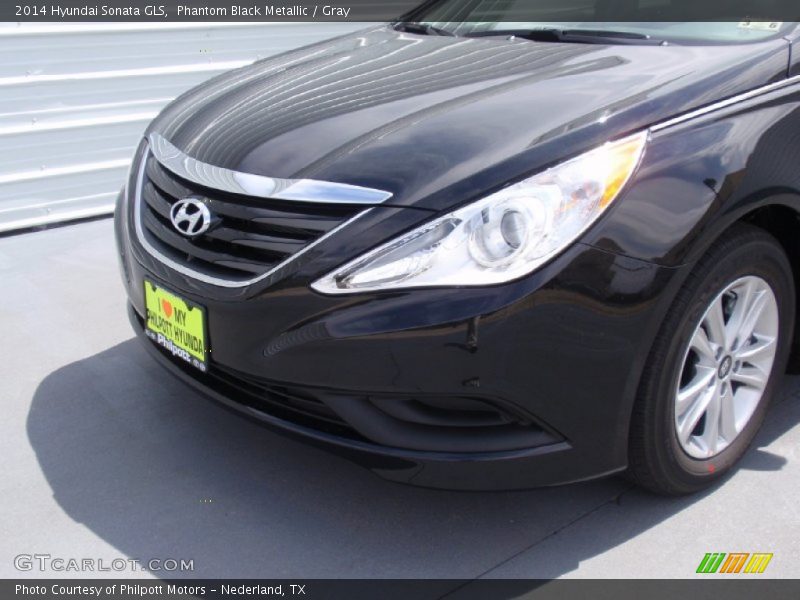 Phantom Black Metallic / Gray 2014 Hyundai Sonata GLS