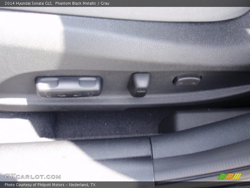 Phantom Black Metallic / Gray 2014 Hyundai Sonata GLS