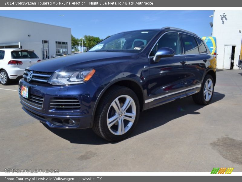 Front 3/4 View of 2014 Touareg V6 R-Line 4Motion