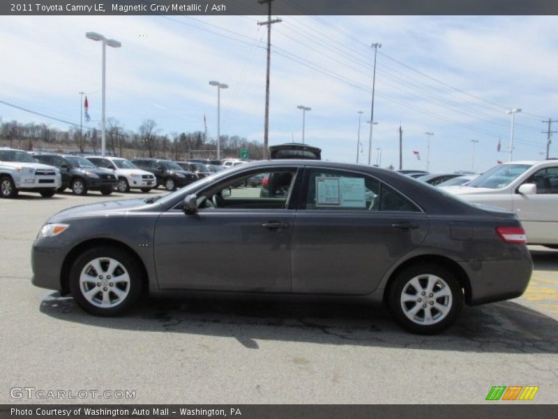 Magnetic Gray Metallic / Ash 2011 Toyota Camry LE