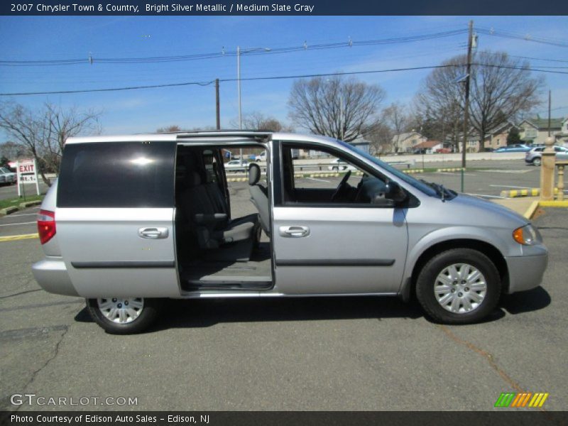 Bright Silver Metallic / Medium Slate Gray 2007 Chrysler Town & Country