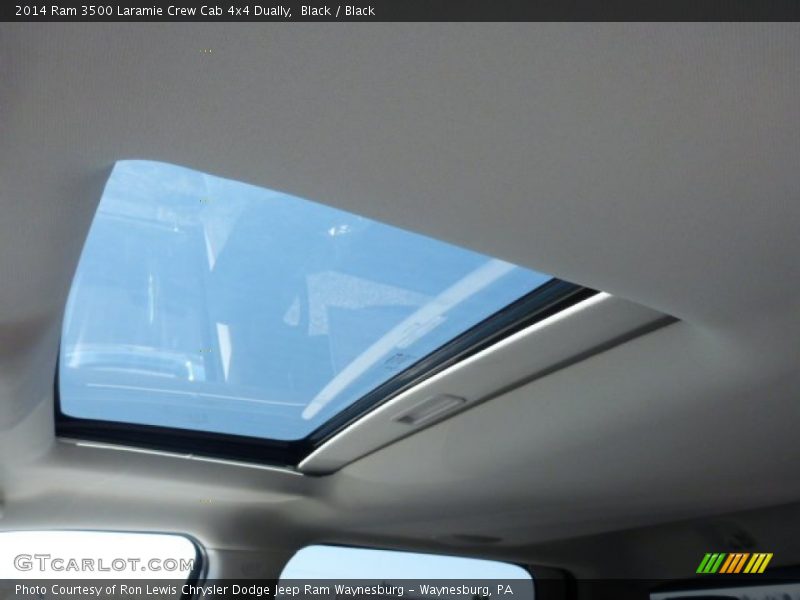 Black / Black 2014 Ram 3500 Laramie Crew Cab 4x4 Dually