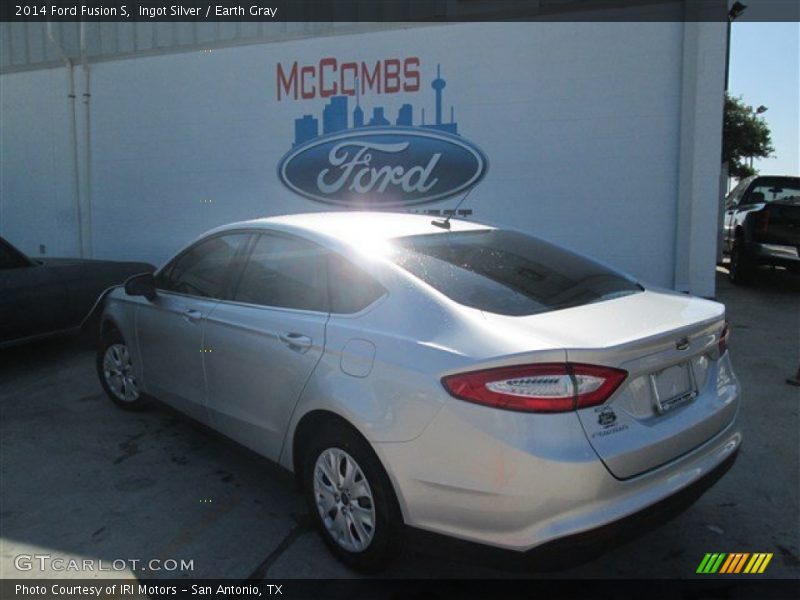 Ingot Silver / Earth Gray 2014 Ford Fusion S