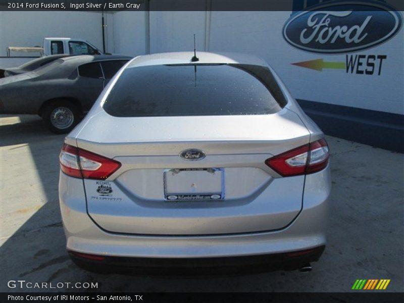 Ingot Silver / Earth Gray 2014 Ford Fusion S