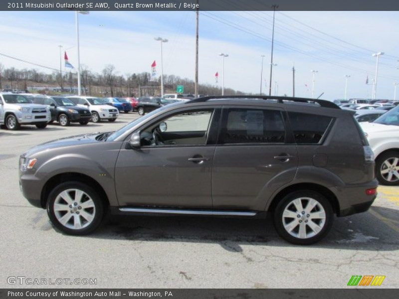 Quartz Brown Metallic / Beige 2011 Mitsubishi Outlander SE AWD