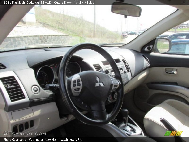 Quartz Brown Metallic / Beige 2011 Mitsubishi Outlander SE AWD