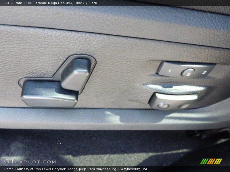 Black / Black 2014 Ram 3500 Laramie Mega Cab 4x4