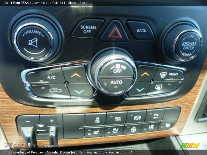 Controls of 2014 3500 Laramie Mega Cab 4x4