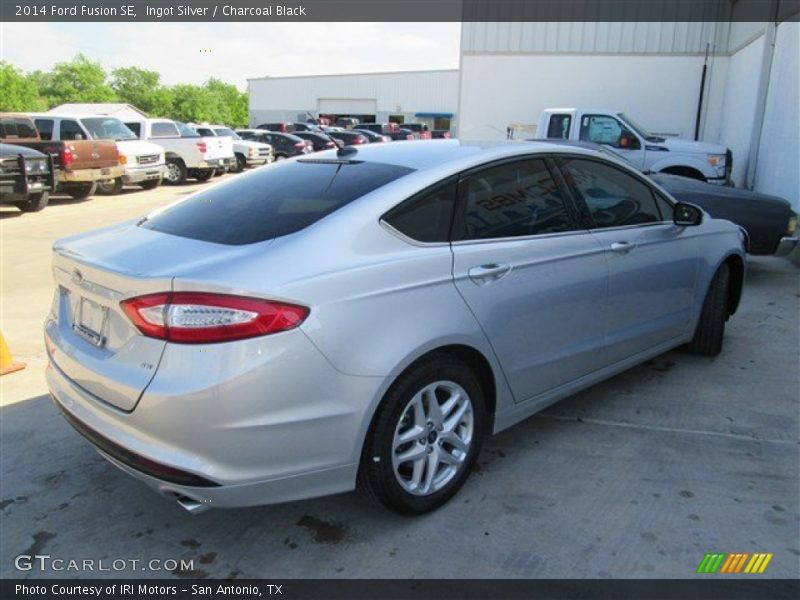 Ingot Silver / Charcoal Black 2014 Ford Fusion SE
