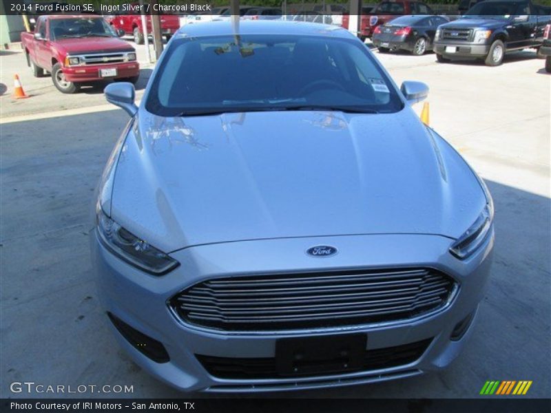 Ingot Silver / Charcoal Black 2014 Ford Fusion SE