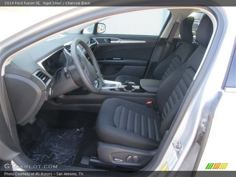 Ingot Silver / Charcoal Black 2014 Ford Fusion SE