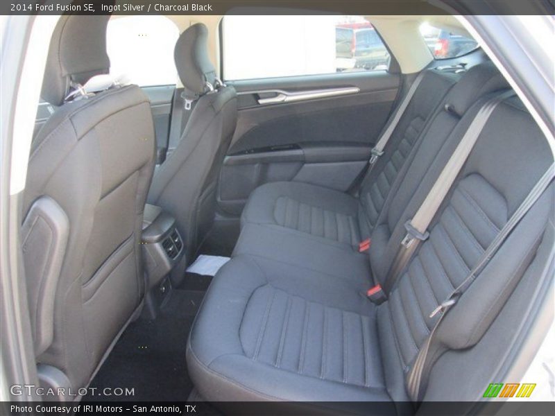 Ingot Silver / Charcoal Black 2014 Ford Fusion SE