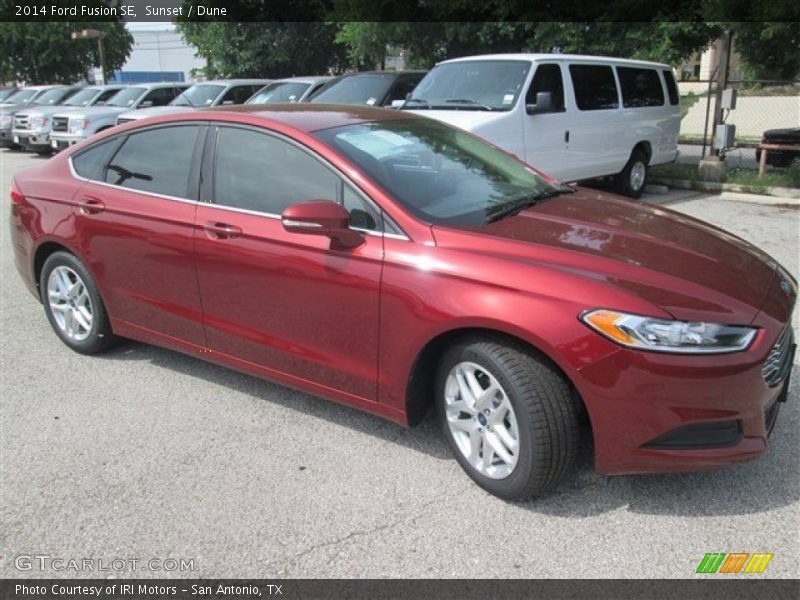 Sunset / Dune 2014 Ford Fusion SE