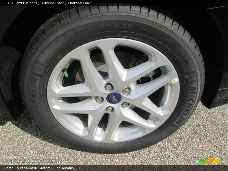 Tuxedo Black / Charcoal Black 2014 Ford Fusion SE
