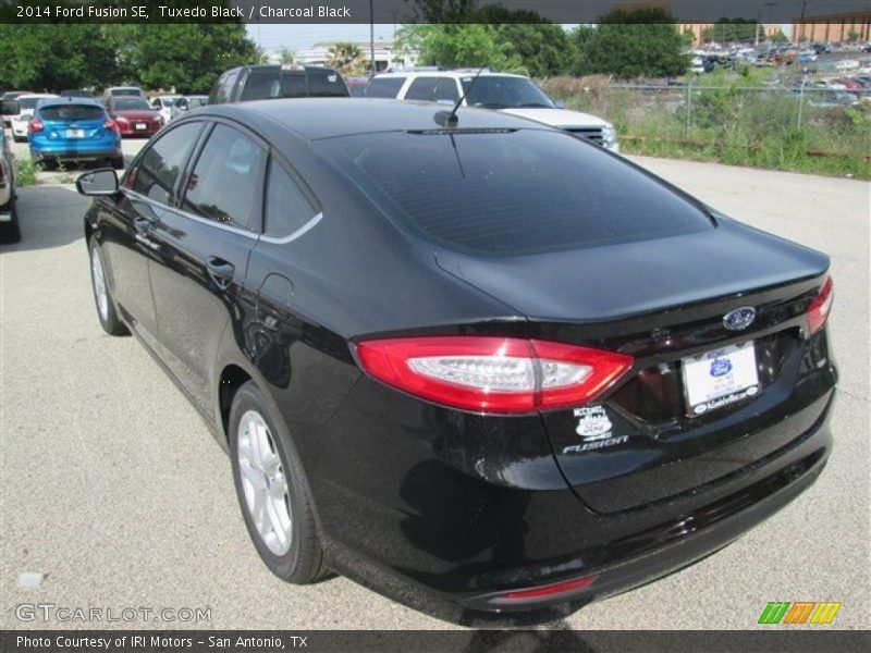 Tuxedo Black / Charcoal Black 2014 Ford Fusion SE