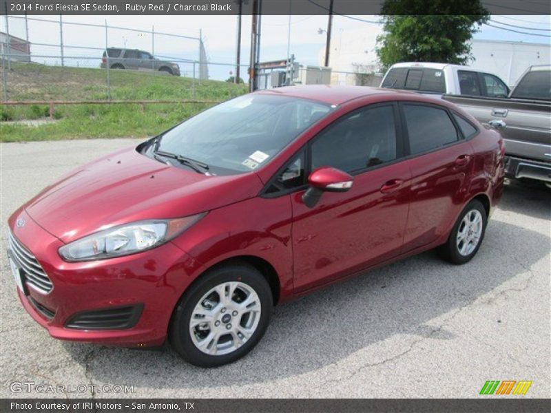 Ruby Red / Charcoal Black 2014 Ford Fiesta SE Sedan